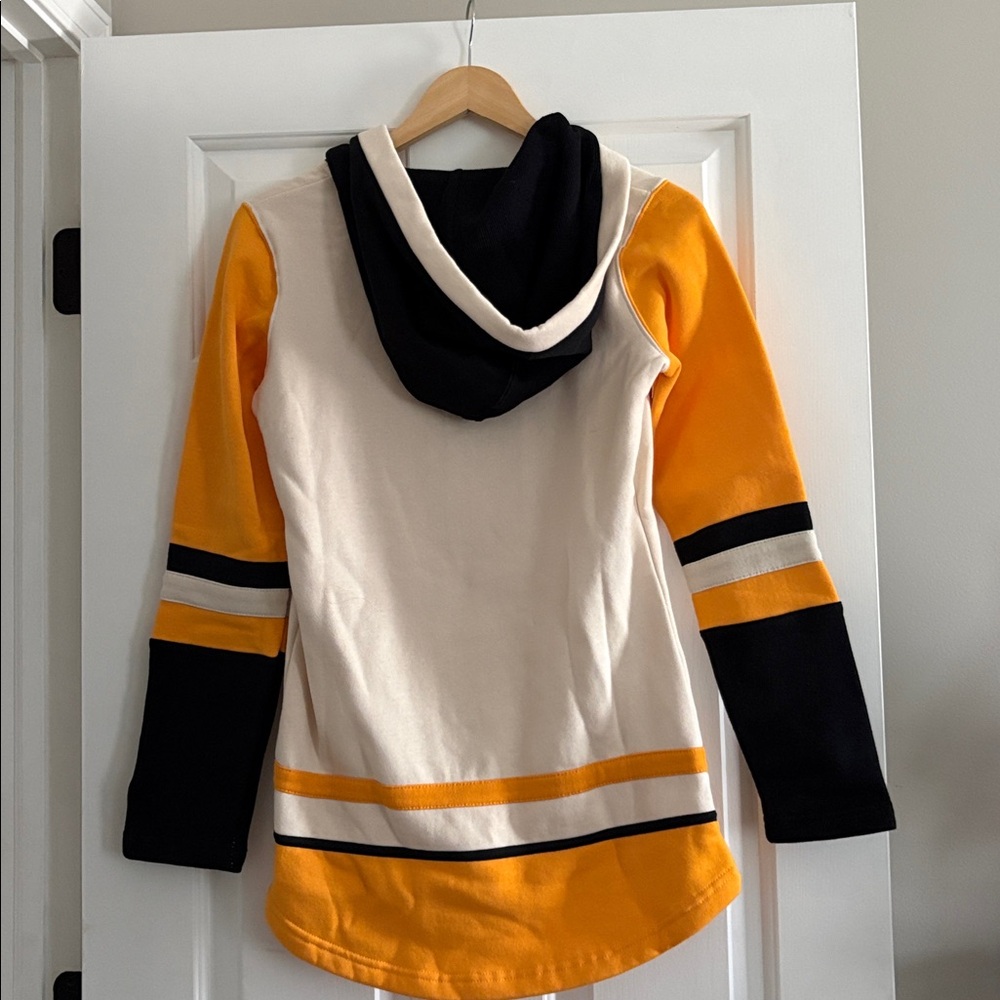 Brand new with tags Vintage Hockey Women’s Pittsburgh Penguins Sweatshirt - Picture 4 of 5